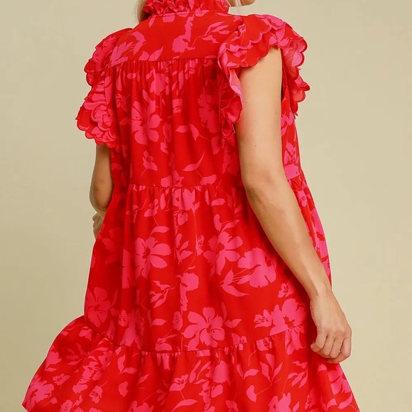 Umgee Full Size Two Tone Floral Print Ruffle Cap Sleeve Mini Dress Plus Size - Picture 3 of 7